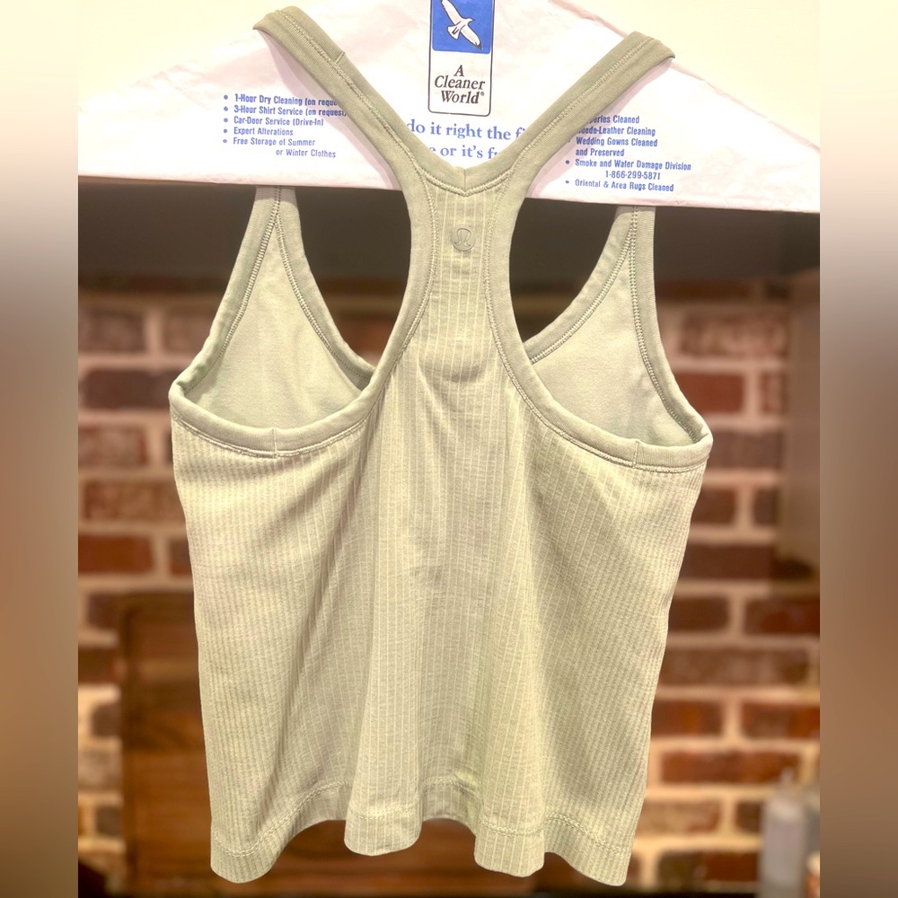 lululemon Ebb to Street Cropped Racerback Tank Top Size 6